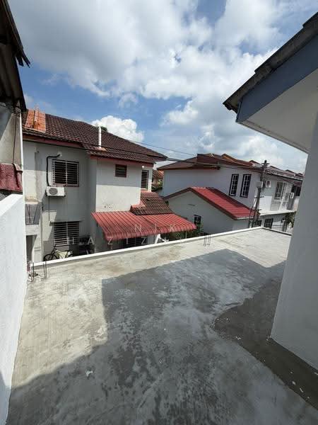 2-storey Terraced House for Sale in Bandar Saujana Putra (Tanjong Duabelas) - Nik Hazizullah - PropertyGuru.com.my