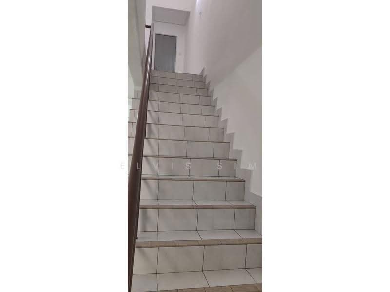 Rumah Teres 2-Tingkat untuk Disewa di Taman Bukit Mewah (Tampoi) - Elvis Sim - Interior - PropertyGuru.com.my