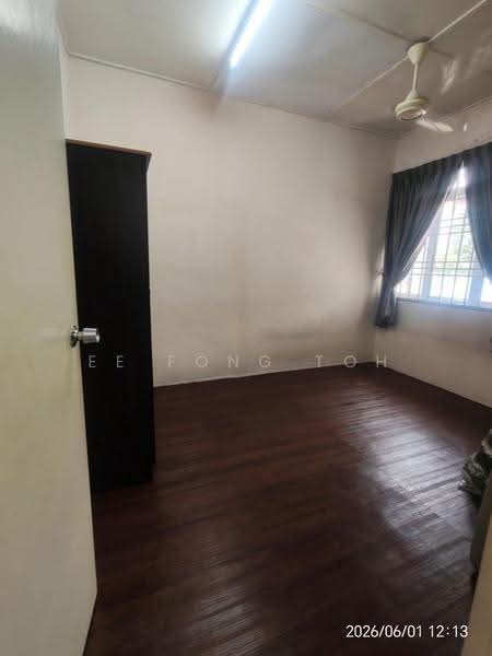 2-storey Terraced House for Sale in Taman Muhibbah (Kulai) - Ee Fong Toh - Bedroom - PropertyGuru.com.my