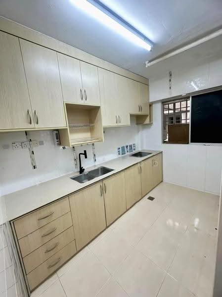 Apartment for Rent at Puncak Erskine - Abby Woo - Kitchen - PropertyGuru.com.my