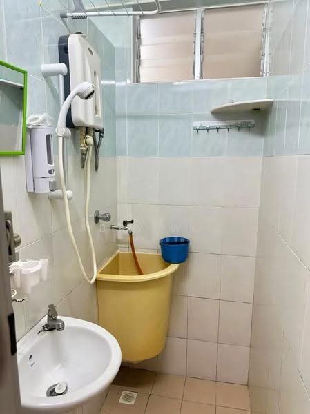 Apartment for Rent at Puncak Erskine - Abby Woo - Bathroom - PropertyGuru.com.my