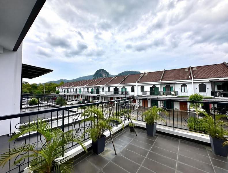 2-storey Terraced House for Sale in Setia Eco Templer (Rawang) - Alice Low - Balcony - PropertyGuru.com.my