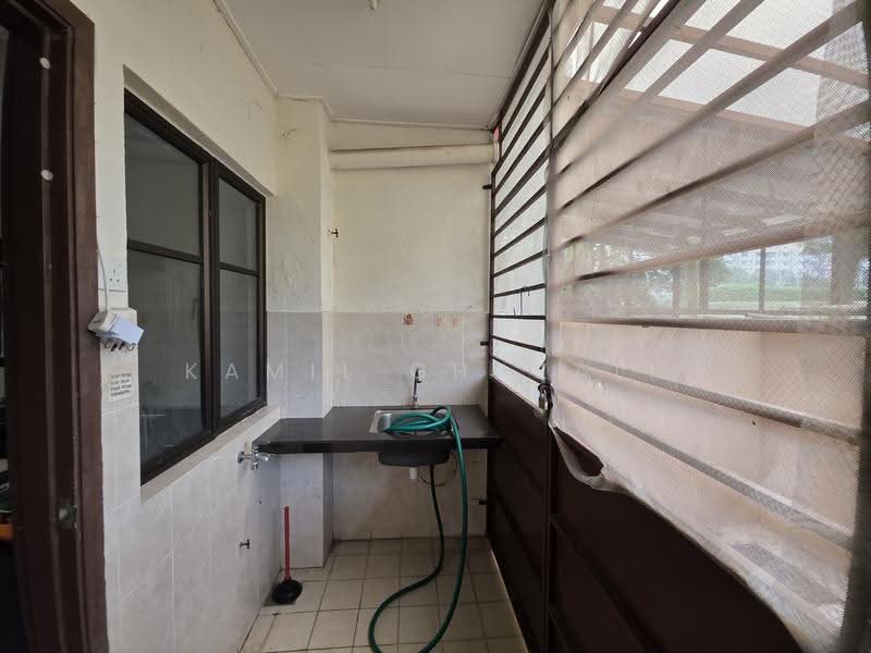 2-storey Terraced House for Sale in Presint 16 (Putrajaya) - Kamil Ghazali - Kitchen - PropertyGuru.com.my