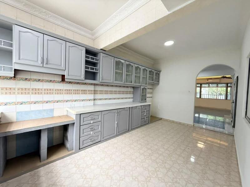 Rumah Teres 2-Tingkat untuk Dijual di Kota Masai (Pasir Gudang) - Melinda Ee - Kitchen - PropertyGuru.com.my