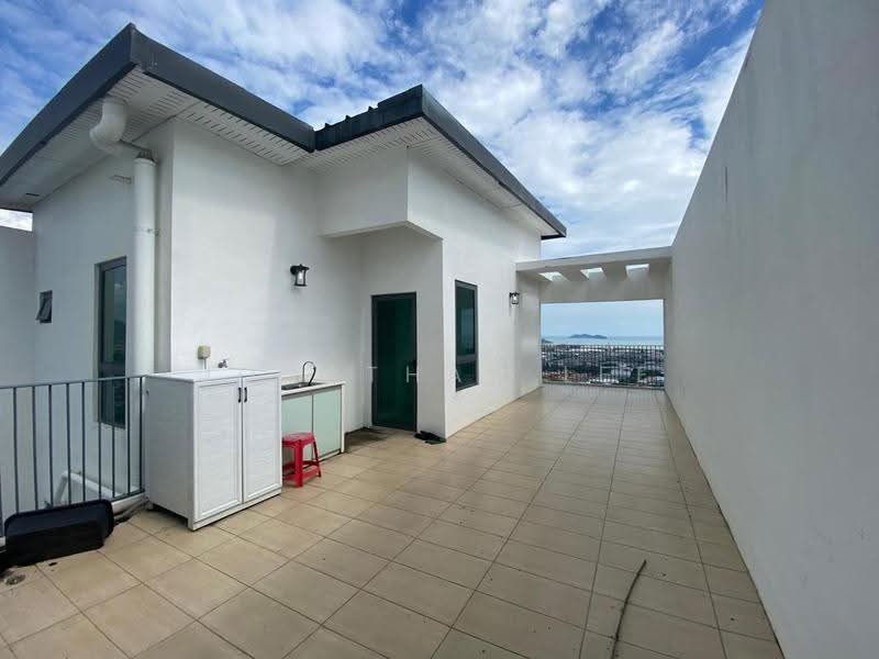 Kediaman Servis untuk Dijual di Meritus Residensi - Jonathan Lee - Balcony - PropertyGuru.com.my