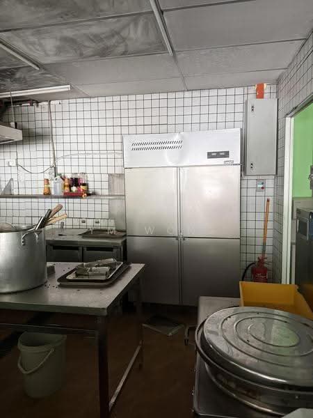 Kedai / Pejabat untuk Disewa di Johor Bahru (Johor) - Ym Wong - Kitchen - PropertyGuru.com.my