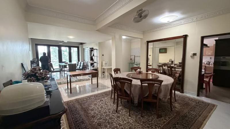 Rumah Banglo untuk Dijual di SS19 (Subang Jaya) - Fatin Azemi - Dining Room - PropertyGuru.com.my