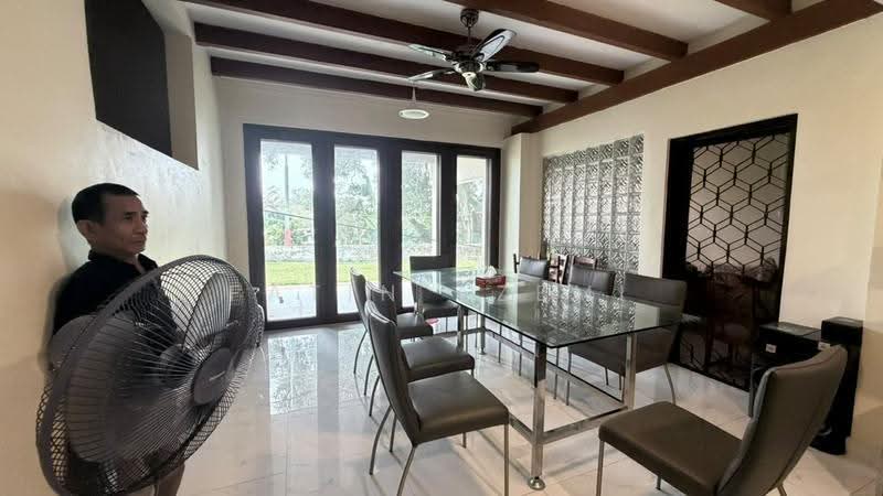 Rumah Banglo untuk Dijual di SS19 (Subang Jaya) - Fatin Azemi - Dining Room - PropertyGuru.com.my