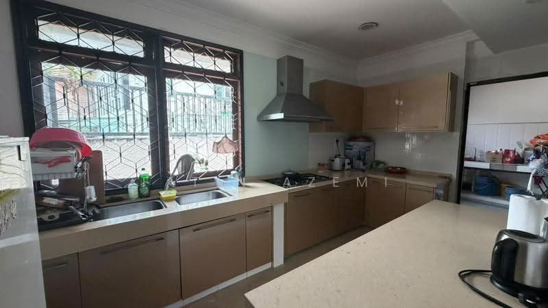 Rumah Banglo untuk Dijual di SS19 (Subang Jaya) - Fatin Azemi - Kitchen - PropertyGuru.com.my