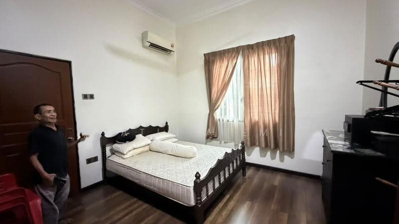 Rumah Banglo untuk Dijual di SS19 (Subang Jaya) - Fatin Azemi - Bedroom - PropertyGuru.com.my