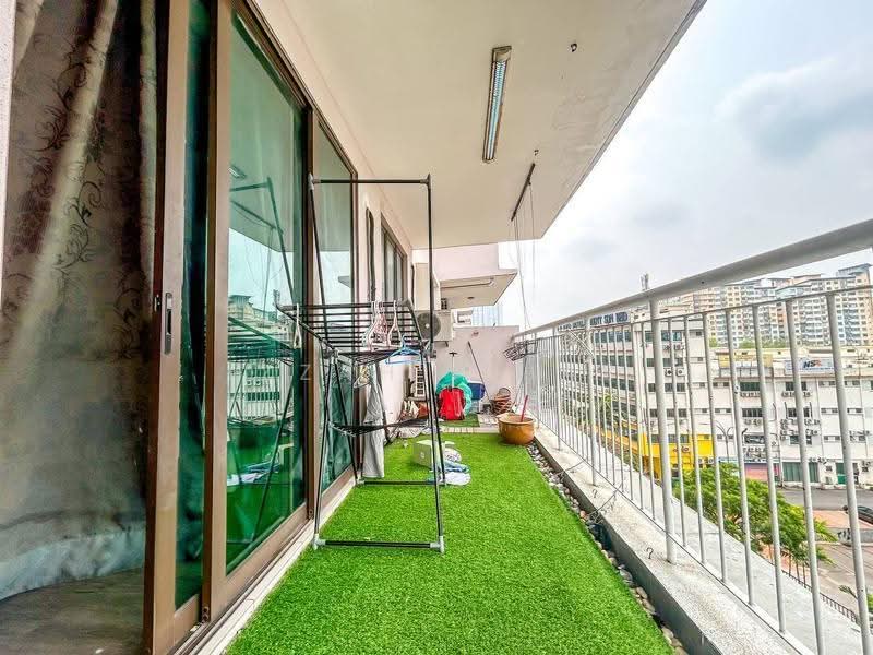 Condominium for Sale at Indah Alam (Subang Andaman) - Izzah Alias - Balcony - PropertyGuru.com.my