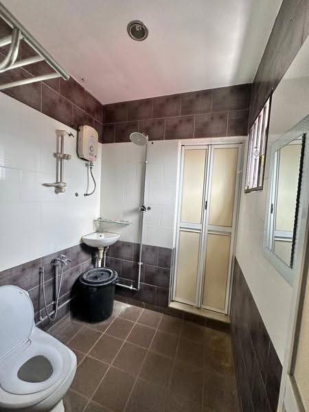 1.5-storey Terraced House for Sale in Keramat (Kuala Lumpur) - Ashraff Daniel - Bathroom - PropertyGuru.com.my