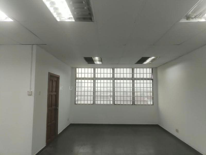 Office for Rent in Bandar Puteri Puchong (Puchong) - Kuro Chan - Interior - PropertyGuru.com.my