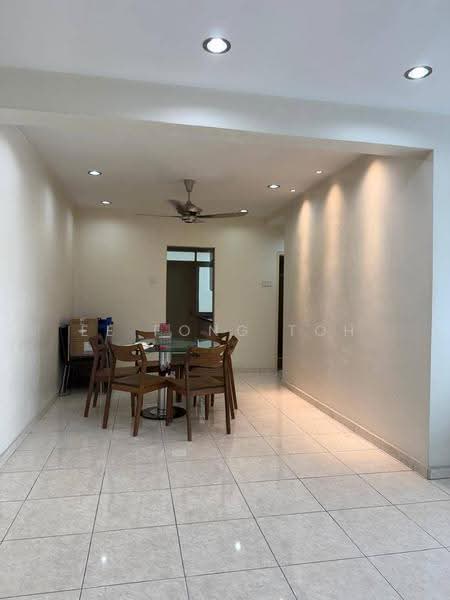 Apartment for Sale at Pulai View - Ee Fong Toh - Dining Room - PropertyGuru.com.my