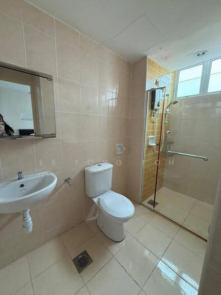 Apartment for Sale at Pulai View - Ee Fong Toh - Bathroom - PropertyGuru.com.my
