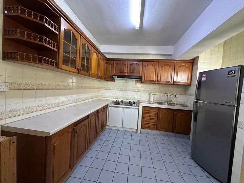 Condominium for Rent at Faber Heights - Jacqueline Chuah - Kitchen - PropertyGuru.com.my