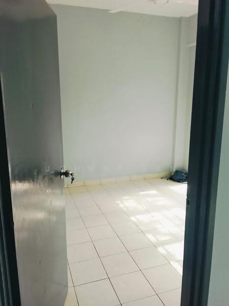 Pangsapuri untuk Disewa di Suria Apartment - Johnny Tan - Interior - PropertyGuru.com.my
