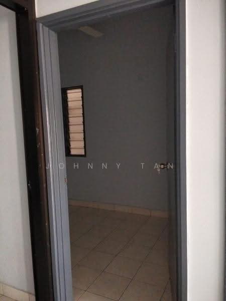 Pangsapuri untuk Disewa di Suria Apartment - Johnny Tan - Interior - PropertyGuru.com.my