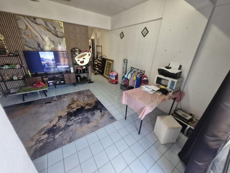 Condominium for Sale at Estana Court - Azzad Zarull - Living Room - PropertyGuru.com.my