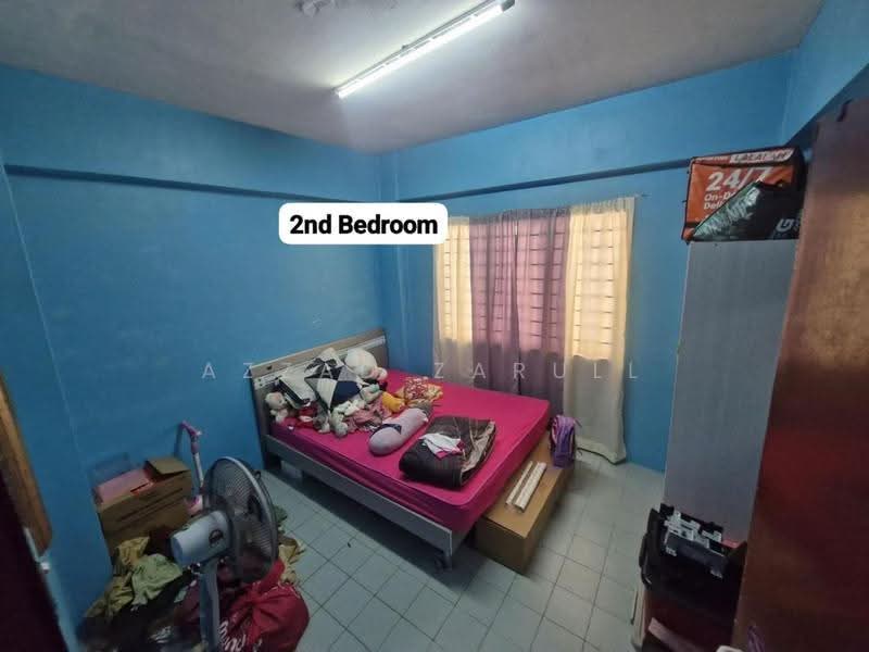 Condominium for Sale at Estana Court - Azzad Zarull - Bedroom - PropertyGuru.com.my