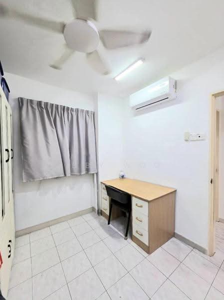 Apartment for Rent at Taman Kristal - Abby Woo - Study - PropertyGuru.com.my