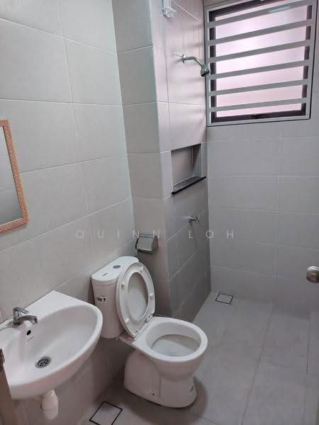 Rumah Teres untuk Disewa di Taman Jasa Intan (Bukit Mertajam) - Quinn Loh - Bathroom - PropertyGuru.com.my