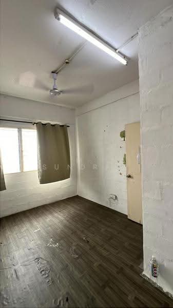 Flat for Sale at Pangsapuri Mawar (Bandar Baru Klang) - M. Sundram - Interior - PropertyGuru.com.my