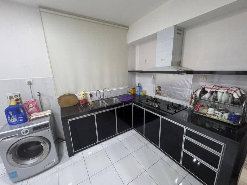 Rumah Teres 2-Tingkat untuk Disewa di Taman Pulai Flora (Skudai) - Ken Liew - Kitchen - PropertyGuru.com.my