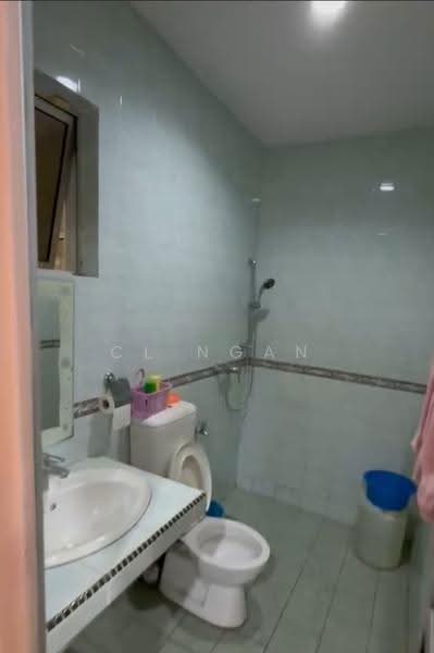 Semi-Detached House for Sale in Bandar Baru Bangi (Selangor) - CL Ngan - Bathroom - PropertyGuru.com.my