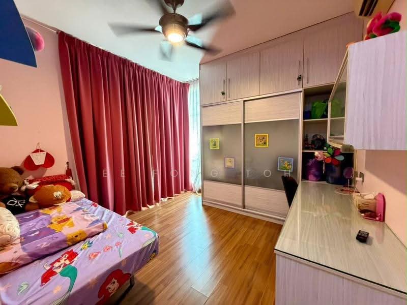 Rumah Berkembar untuk Dijual di Setia Tropika (Johor Bahru) - Ee Fong Toh - Bedroom - PropertyGuru.com.my