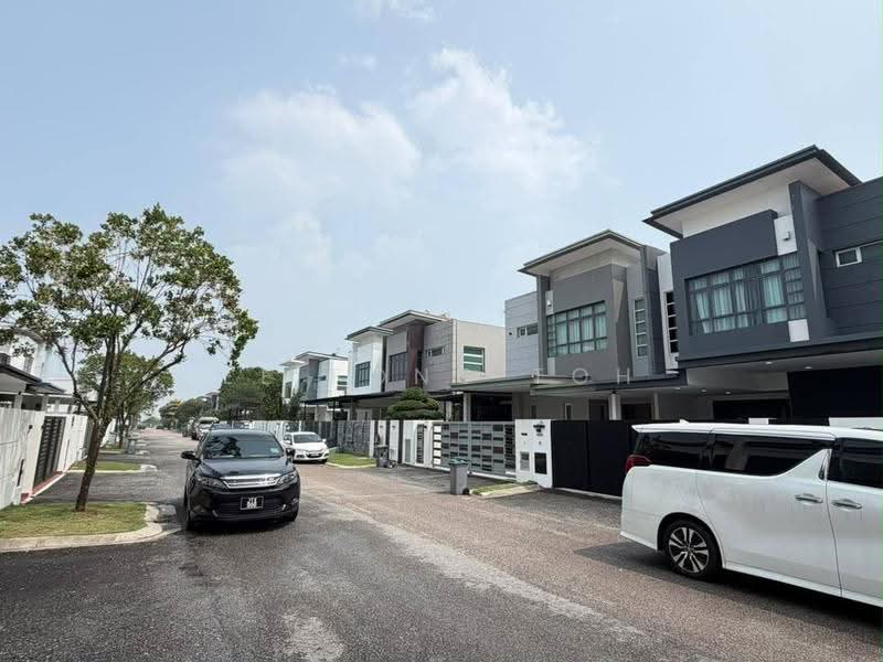 Rumah Berkembar untuk Dijual di Setia Tropika (Johor Bahru) - Ee Fong Toh - Exterior - PropertyGuru.com.my