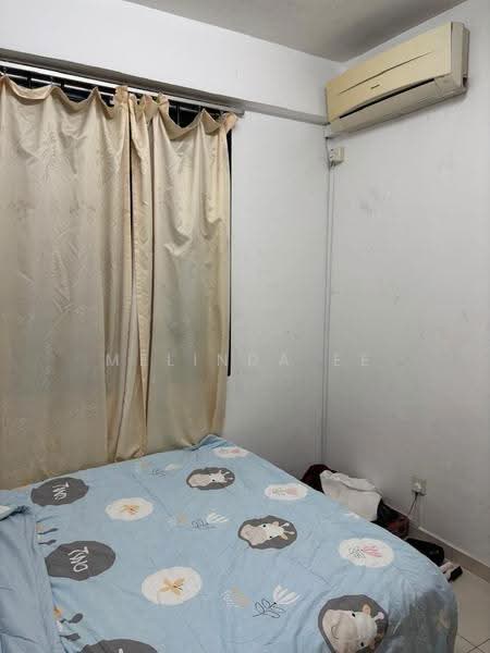 Pangsapuri untuk Dijual di Bayu Puteri 1 - Melinda Ee - Bedroom - PropertyGuru.com.my