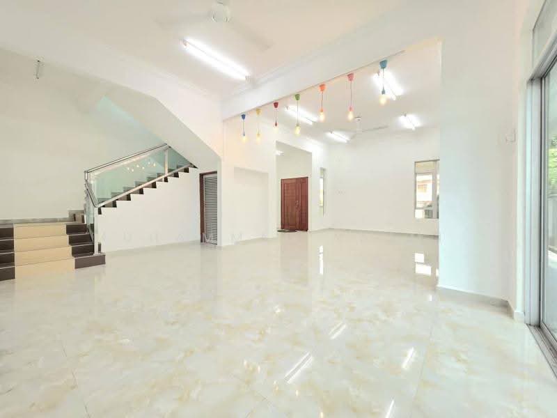 Semi-Detached House for Sale in Kampung Gong Pauh (Cukai) - Muhammad Najmi - Living Room - PropertyGuru.com.my