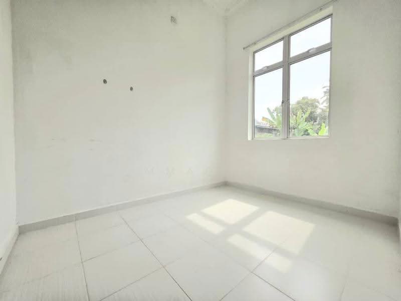 Semi-Detached House for Sale in Kampung Gong Pauh (Cukai) - Muhammad Najmi - PropertyGuru.com.my