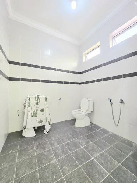 Semi-Detached House for Sale in Kampung Gong Pauh (Cukai) - Muhammad Najmi - Bathroom - PropertyGuru.com.my