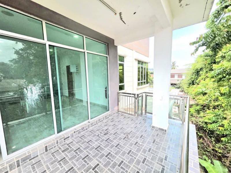 Semi-Detached House for Sale in Kampung Gong Pauh (Cukai) - Muhammad Najmi - Balcony - PropertyGuru.com.my