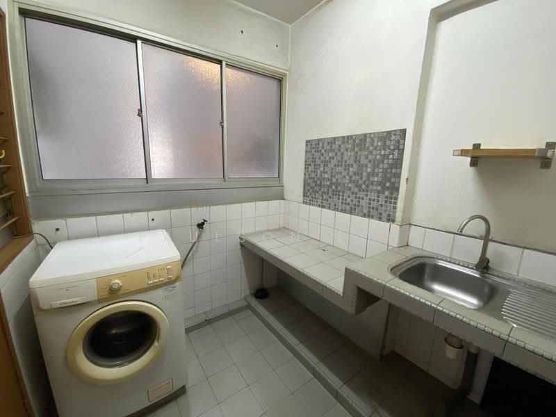 Kondominium untuk Dijual di Endah Villa - Paulson Loh - Kitchen - PropertyGuru.com.my