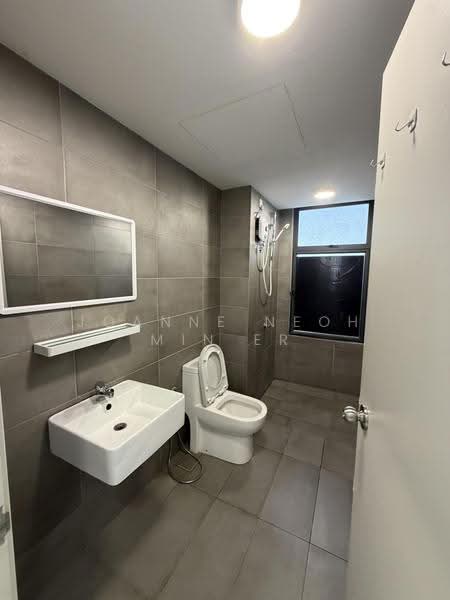 Condominium for Rent at Riana South - JOANNE NEOH MIN ER - Bathroom - PropertyGuru.com.my