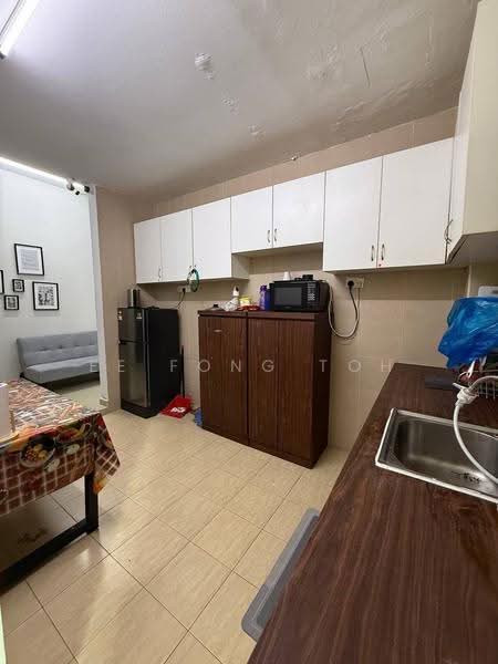 Apartment for Sale at Bukit Chagar (Pine View) - Ee Fong Toh - Kitchen - PropertyGuru.com.my