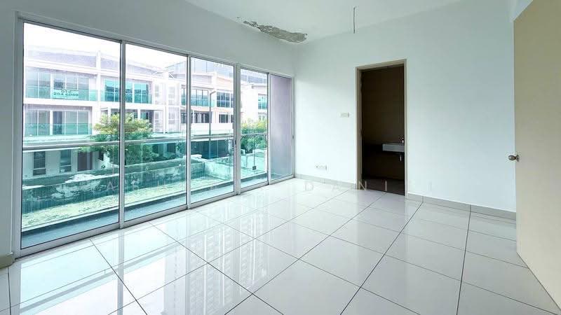 3-storey Terraced House for Sale in Taman Subang Mas (Subang Jaya) - Ashraff Daniel - PropertyGuru.com.my