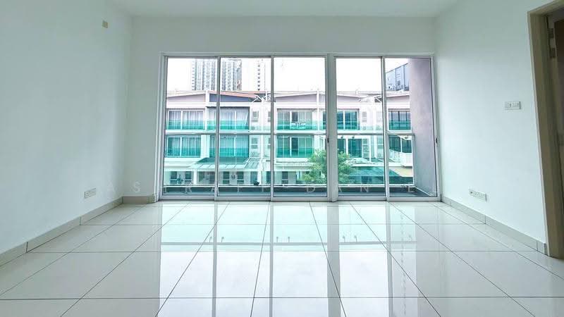 3-storey Terraced House for Sale in Taman Subang Mas (Subang Jaya) - Ashraff Daniel - PropertyGuru.com.my
