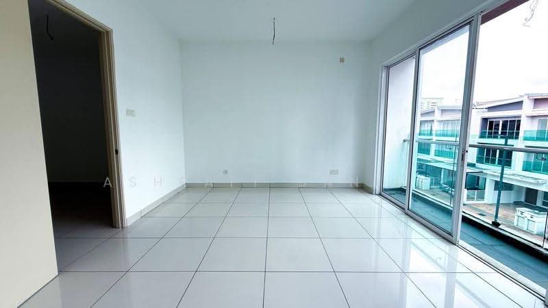 3-storey Terraced House for Sale in Taman Subang Mas (Subang Jaya) - Ashraff Daniel - PropertyGuru.com.my