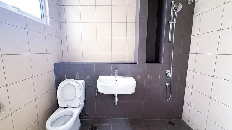 3-storey Terraced House for Sale in Taman Subang Mas (Subang Jaya) - Ashraff Daniel - PropertyGuru.com.my