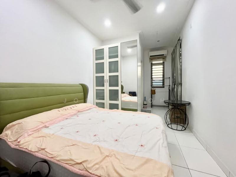 2-storey Terraced House for Sale in Bandar Dato Onn (Tebrau) - Joseph Goh - Bedroom - PropertyGuru.com.my