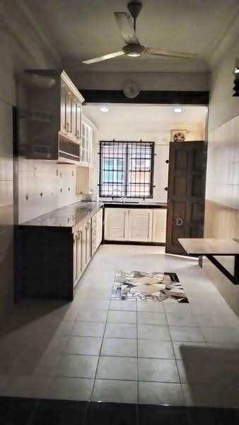 2-storey Terraced House for Sale in Kampung Injin Gergaji (Cukai) - Muhammad Najmi - Kitchen - PropertyGuru.com.my