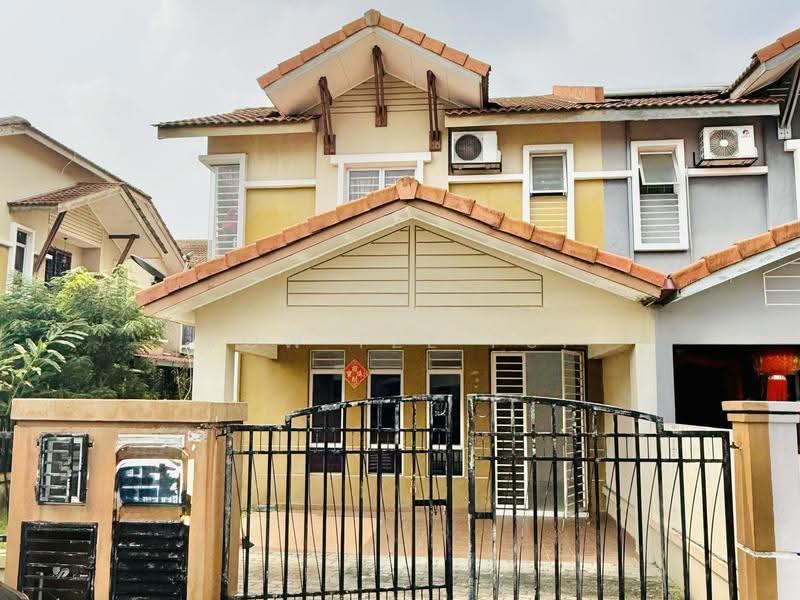Rumah Berkembar untuk Disewa di Taman Aman Perdana (Kapar) - Kow Tze Fui - Exterior - PropertyGuru.com.my