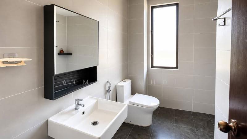 Rumah Teres 2.5-Tingkat untuk Dijual di Seksyen 16 (Shah Alam) - AIMAN ZUHDI - Bathroom - PropertyGuru.com.my