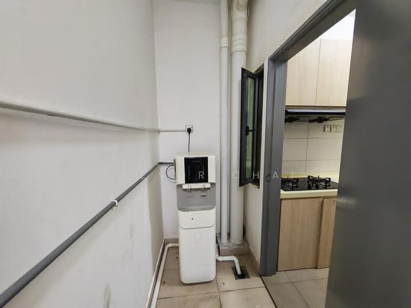 Service Residence for Rent at Amerin Residence - Trevor Chai - Kitchen - PropertyGuru.com.my