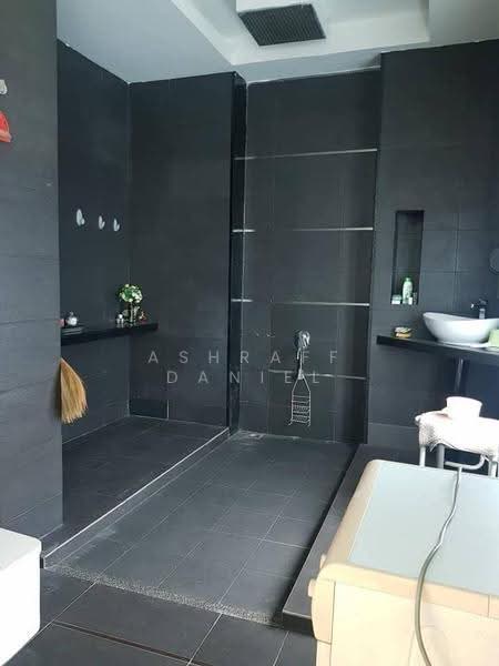 Semi-Detached House for Sale in KL City Centre (Kuala Lumpur) - Ashraff Daniel - PropertyGuru.com.my