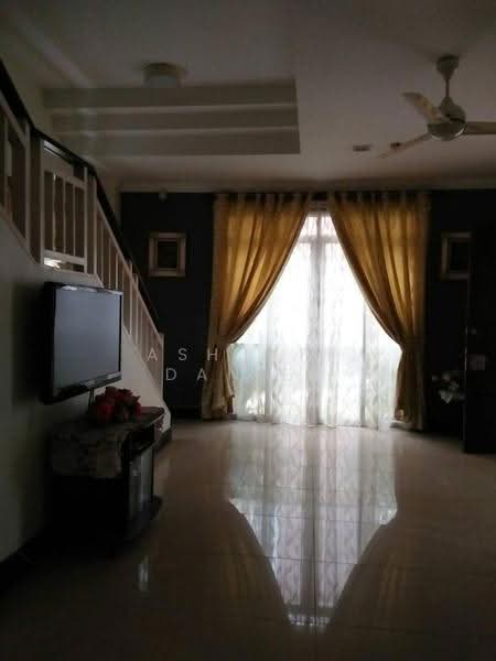 Semi-Detached House for Sale in Taman Segambut (Jalan Kuching) - Ashraff Daniel - Living Room - PropertyGuru.com.my
